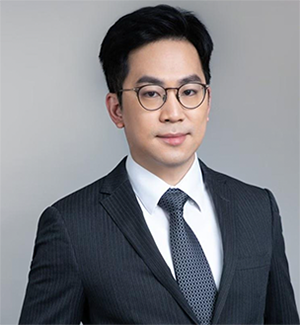 Jacob Chun focuses his practice on capital markets, cross-border mergers and acquisitions, corporate affairs, and regulatory compliance.